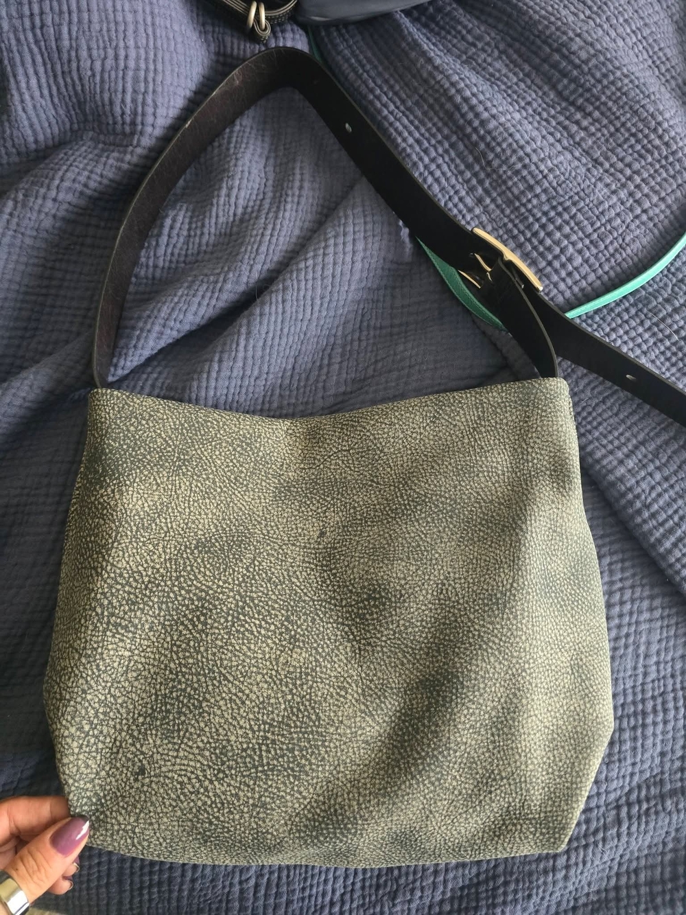 Rough And Tumble Small Central Boho In Elephant Ear.